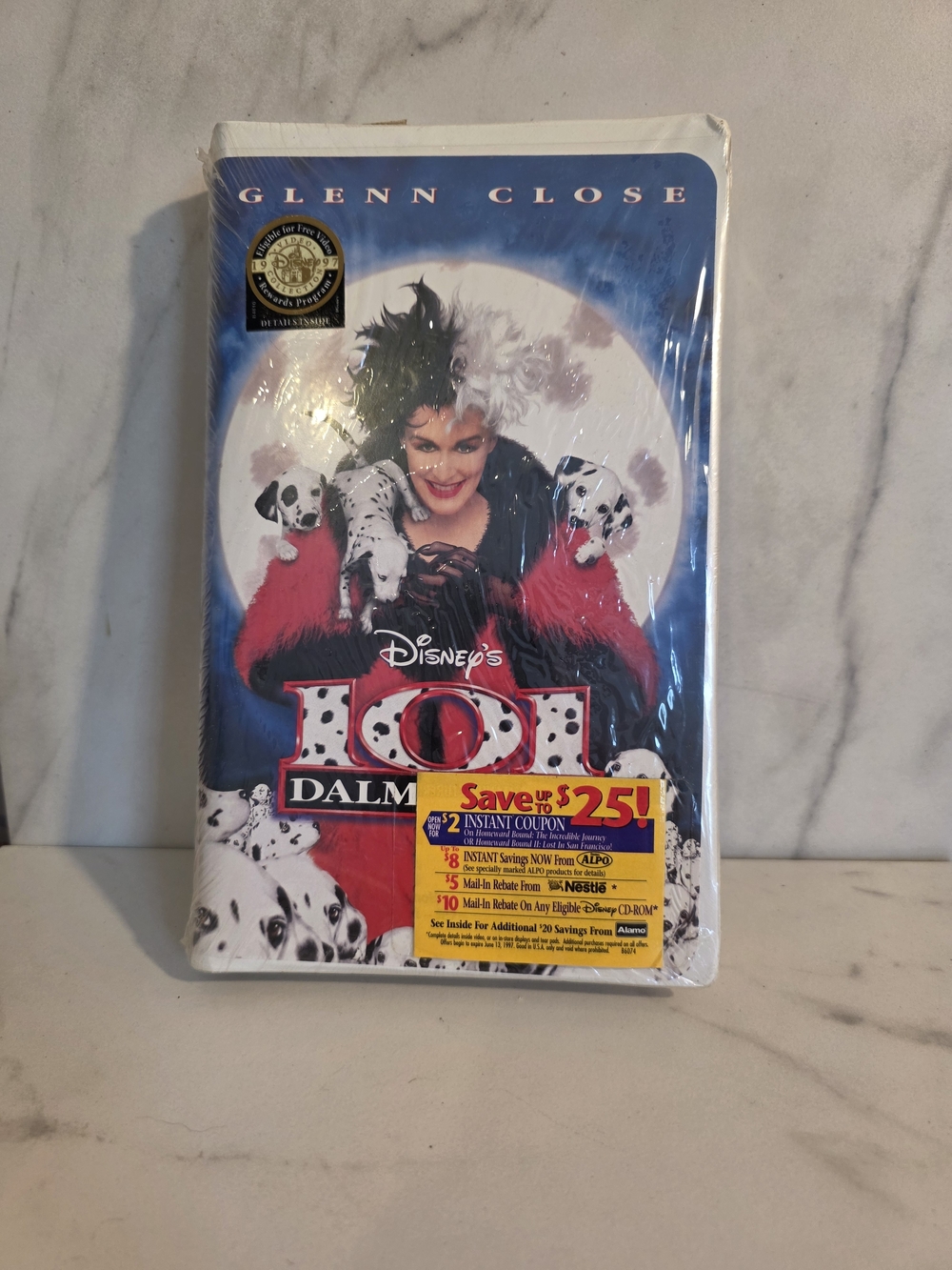 Disney 101 Dalmatians Back Cover Art - Blue, Black, White, Red